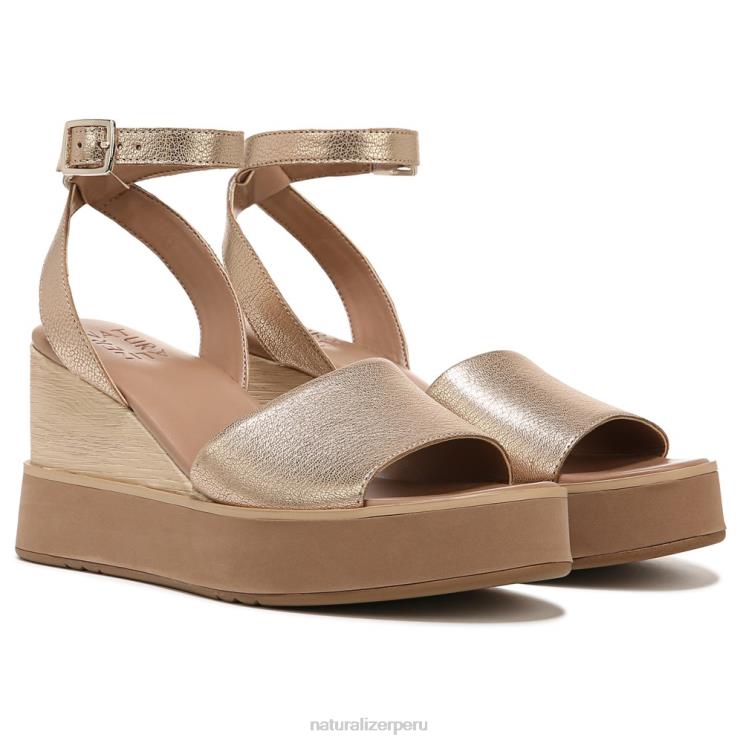 mujer Naturalizer cuero dorado suave sandalia con cuña brynn RTZ4T363 - Imagen 1