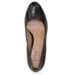 mujer Naturalizer cuero negro bomba camilla RTZ4T191 - Imagen 4