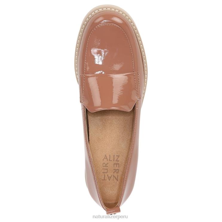 mujer Naturalizer patente de avellana mocasines con suela dentada Darry RTZ4T167 - Imagen 4